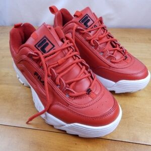 EUC FILA Shoes 9